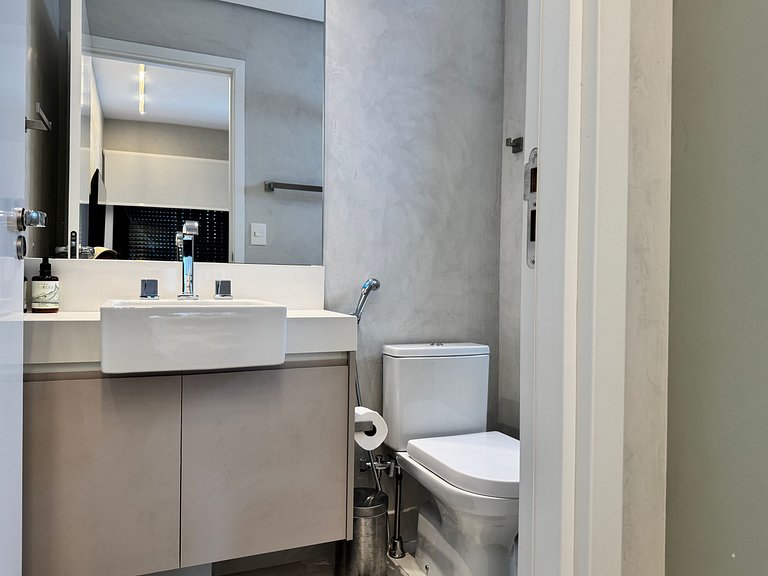 Estilo & Elegância Urbana 300m Metrô Oscar Freire