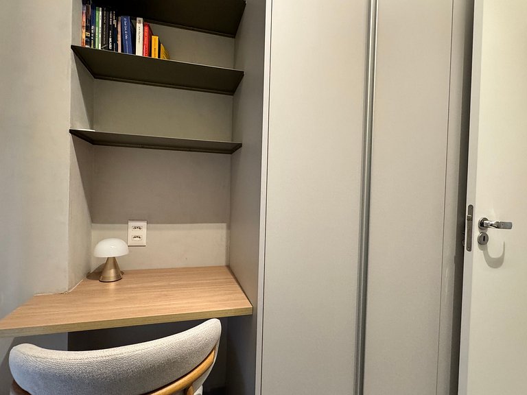 Estilo & Elegância Urbana 300m Metrô Oscar Freire