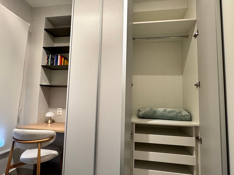 Stile ed Eleganza Urbana 300m Metro Oscar Freire