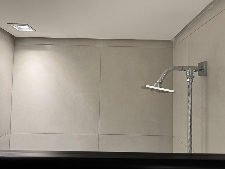 Estilo & Elegância Urbana 300m Metrô Oscar Freire