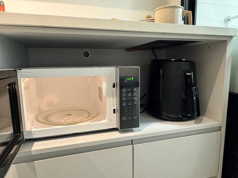 Estilo y Elegancia Urbana 300 m Metro Oscar Freire