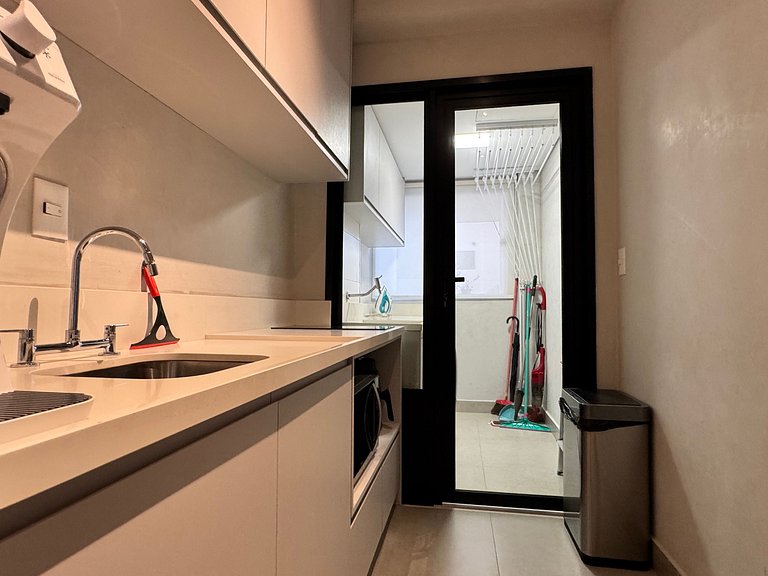 Estilo & Elegância Urbana 300m Metrô Oscar Freire