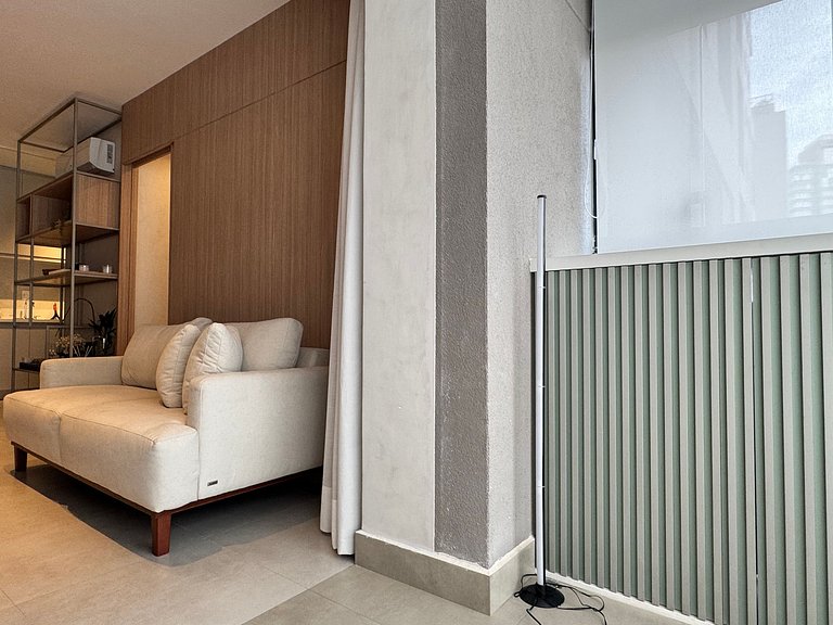 Estilo & Elegância Urbana 300m Metrô Oscar Freire