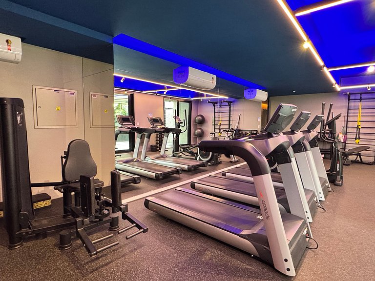 Style et Élégance Urbaine 300m Métro Oscar Freire