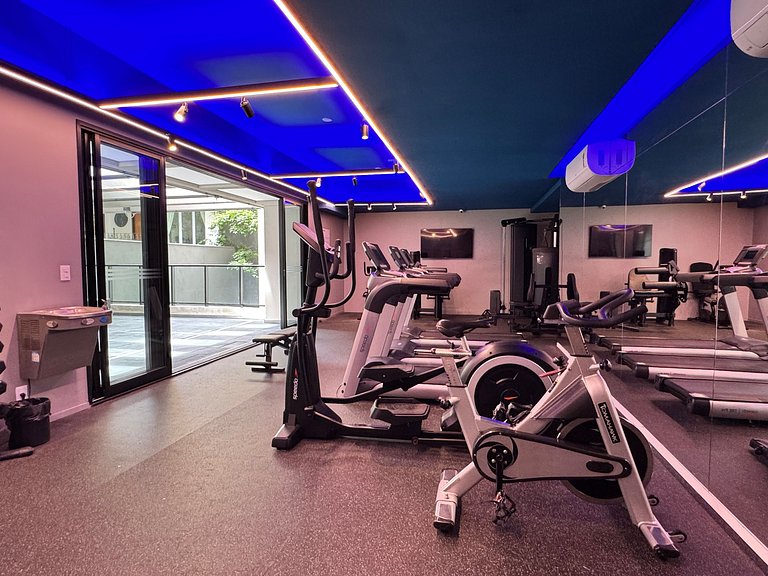 Stil & Urbane Eleganz – 300m Metro Oscar Freire