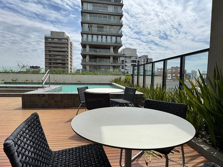 Stil & Urbane Eleganz – 300m Metro Oscar Freire