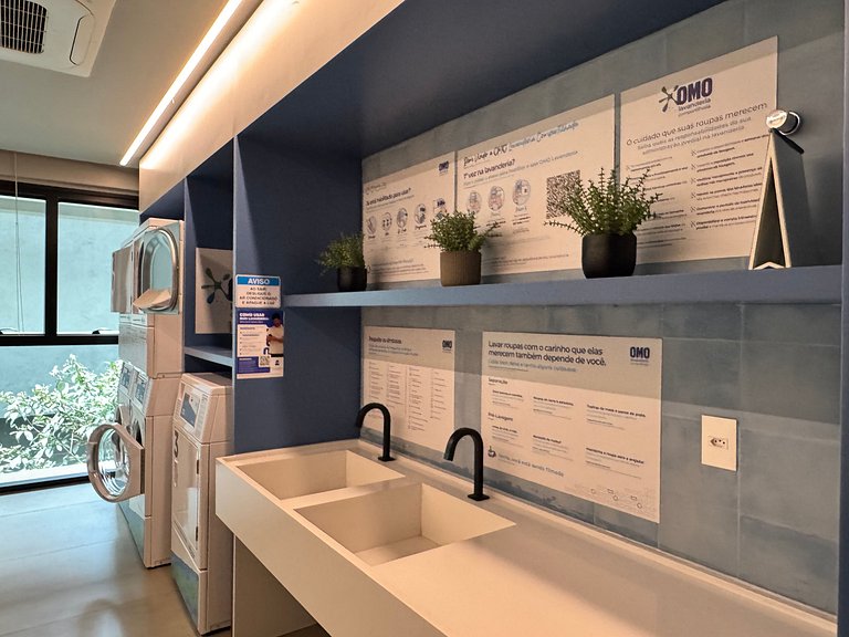 Style et Élégance Urbaine 300m Métro Oscar Freire