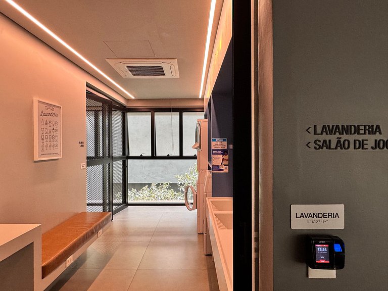 Estilo y Elegancia Urbana 300 m Metro Oscar Freire