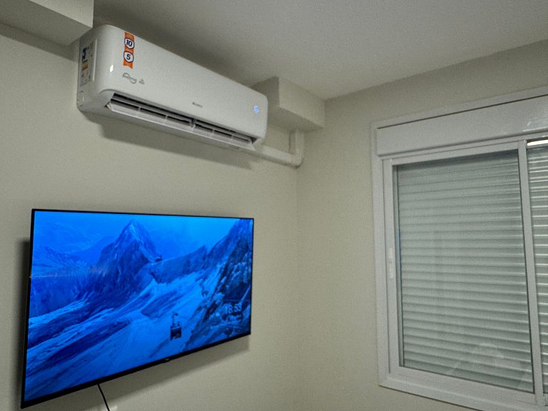 Via Komforto 57, 1-Bed Suite Next to Subway