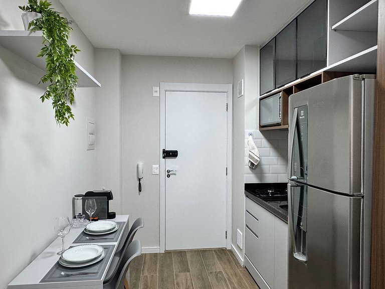 Via Komforto 57, 1 Dorm Suite al Lado del Metro