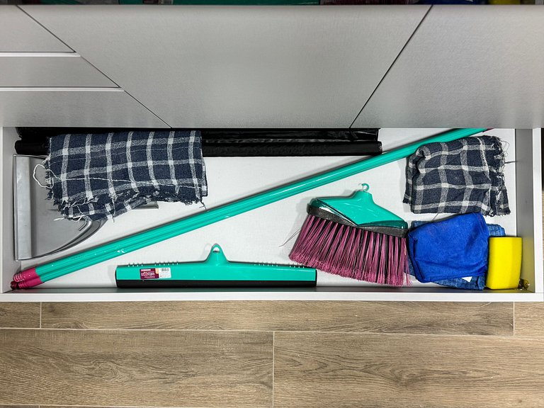 Via Komforto 57, 1-Bed Suite Next to Subway